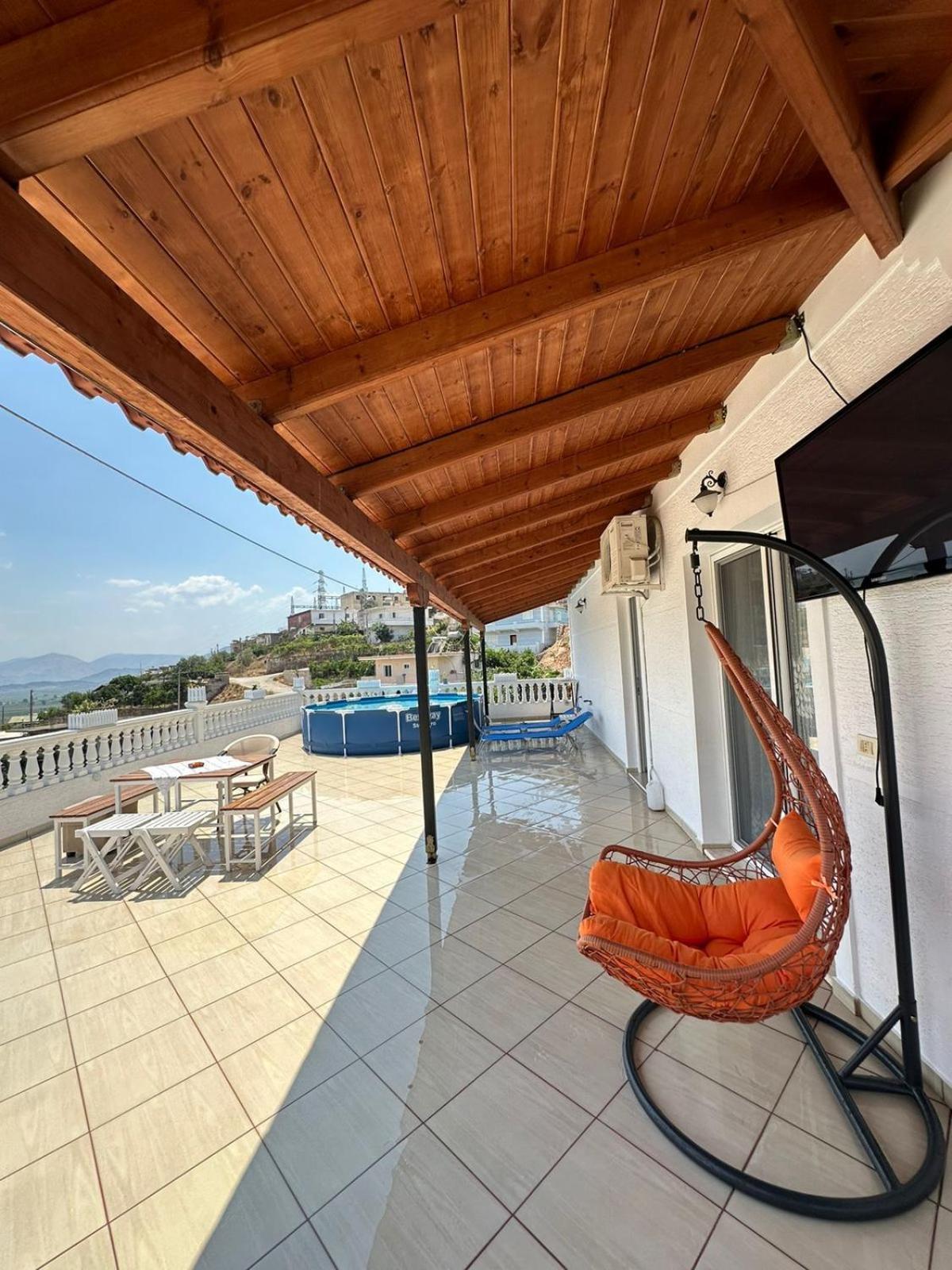 Apartments Berti Sarandë Esterno foto
